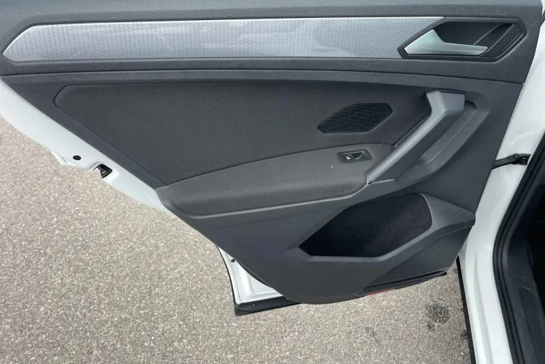 Volkswagen Tiguan din 2021 cu 165.358 km - oferta VOL177889 - foto 19