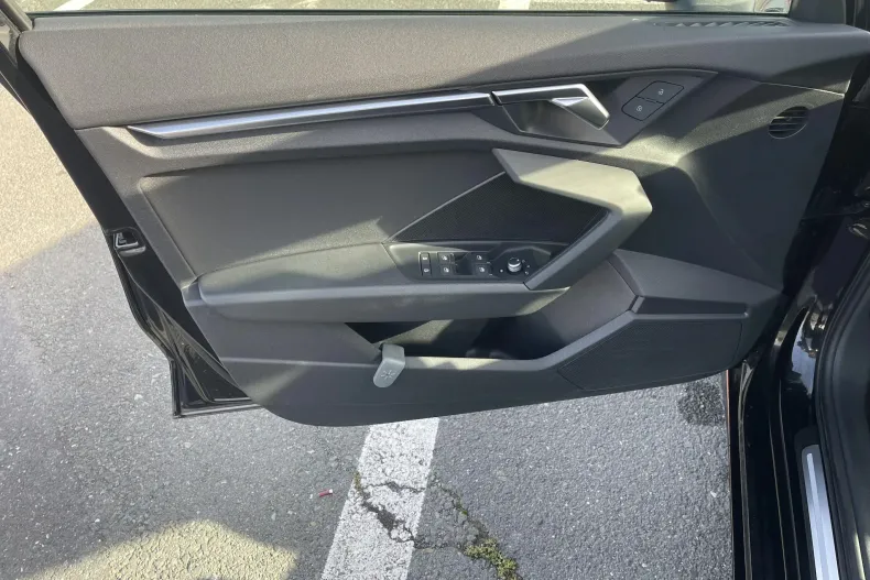 Audi A3 din 2022 cu 72.790 km - oferta AUD177892 - foto 9