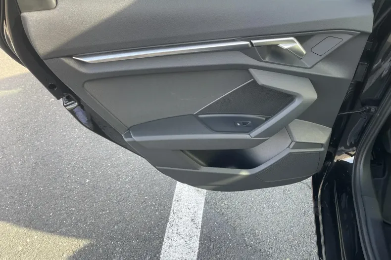 Audi A3 din 2022 cu 72.790 km - oferta AUD177892 - foto 21