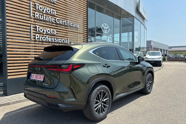 Lexus Seria NX din 2025 cu 100 km - oferta LEX177899 - foto 4