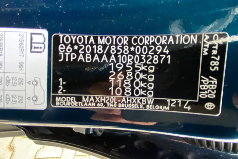 Toyota C-HR din 2025 cu 3.300 km - oferta TOY177903 - foto 20