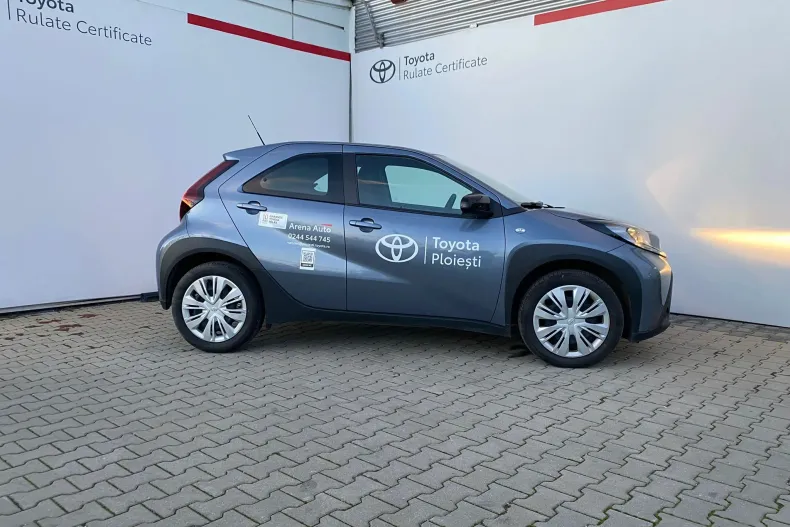 Toyota Aygo (X) din 2025 cu 5.400 km - oferta TOY177904 - foto 3