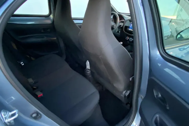 Toyota Aygo (X) din 2025 cu 5.400 km - oferta TOY177904 - foto 6