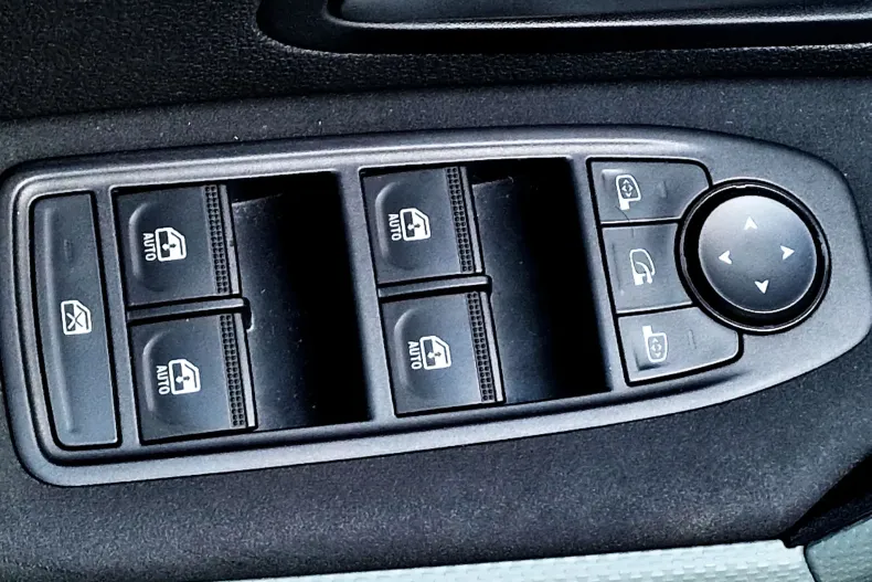 Dacia Bigster din 2025 cu 5.000 km - oferta DAC177909 - foto 22