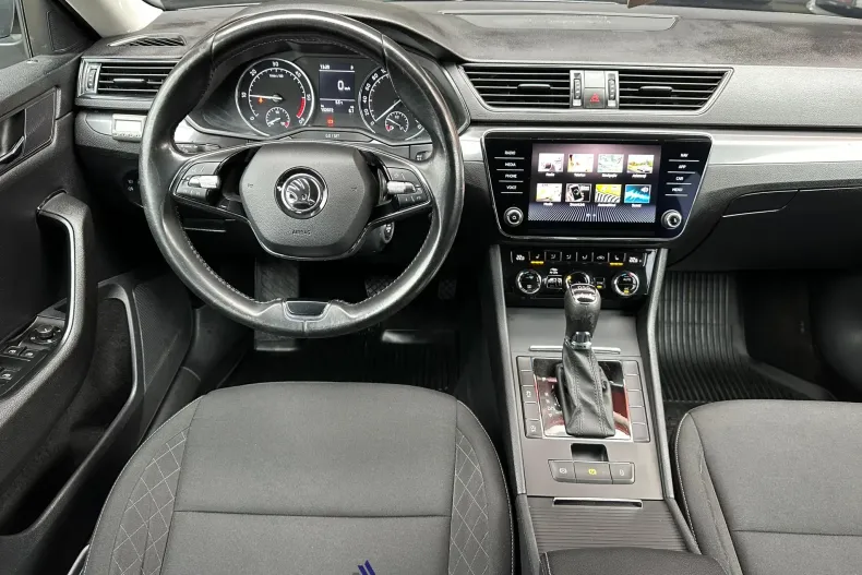 Skoda Superb din 2020 cu 152.072 km - oferta SKO177911 - foto 7