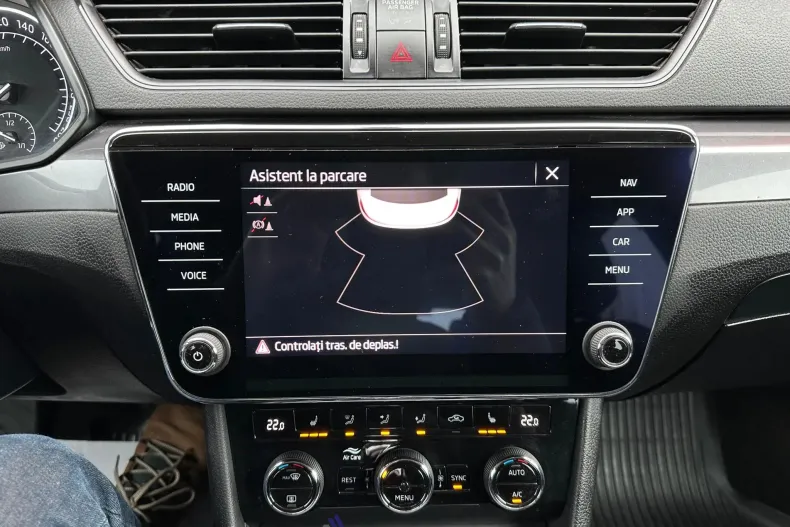 Skoda Superb din 2020 cu 152.072 km - oferta SKO177911 - foto 19