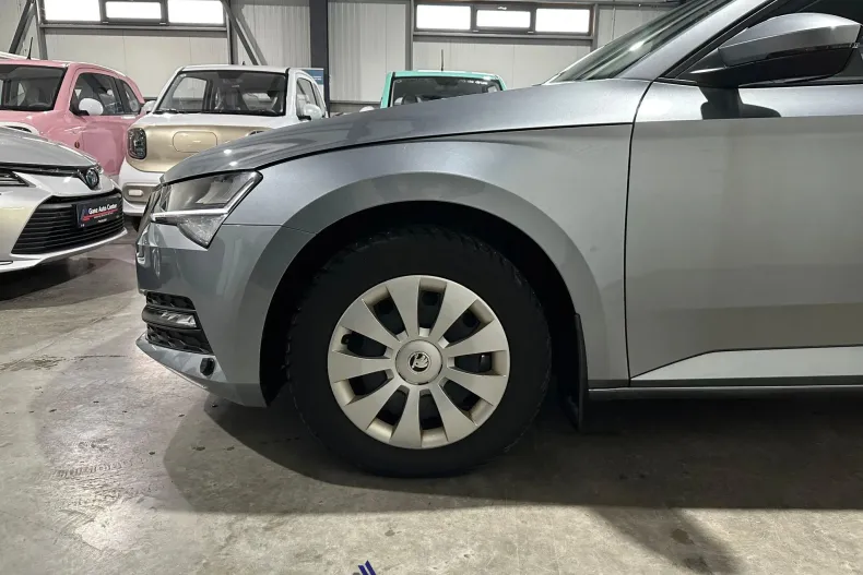 Skoda Superb din 2020 cu 152.072 km - oferta SKO177911 - foto 23