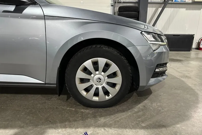 Skoda Superb din 2020 cu 152.072 km - oferta SKO177911 - foto 26