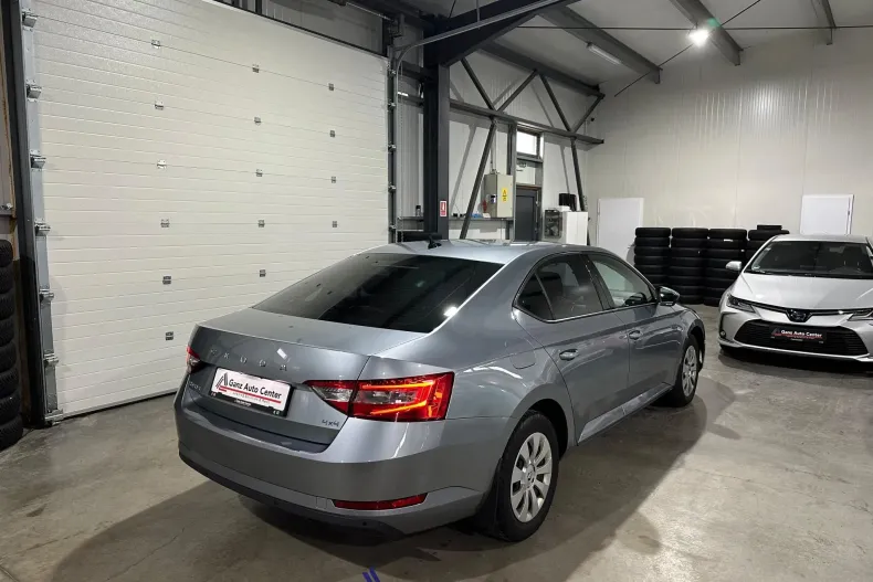 Skoda Superb din 2020 cu 152.072 km - oferta SKO177911 - foto 32