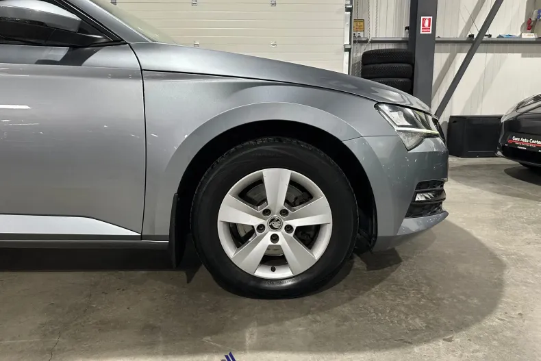 Skoda Superb din 2020 cu 152.072 km - oferta SKO177911 - foto 35