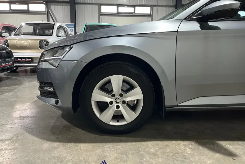 Skoda Superb din 2020 cu 152.072 km - oferta SKO177911 - foto 36