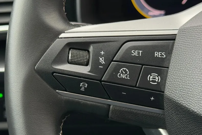 Seat Leon din 2025 cu 7.939 km - oferta SEA177915 - foto 18