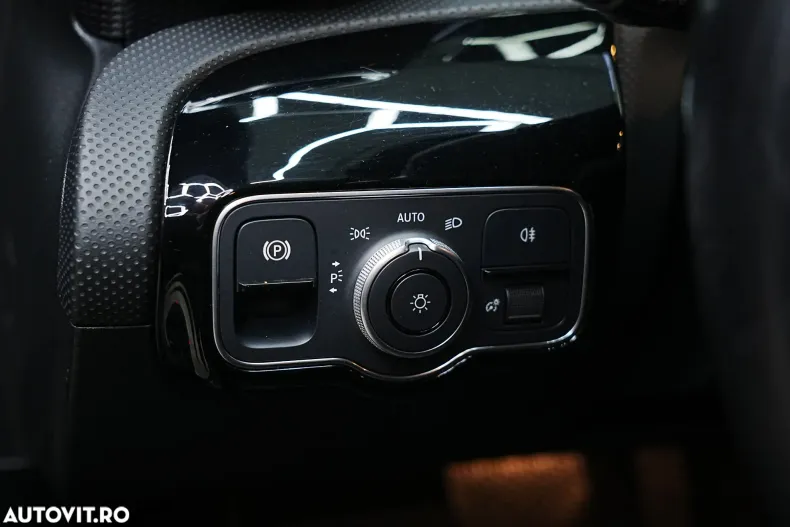 Mercedes-Benz CLA din 2022 cu 177.000 km - oferta MER177920 - foto 13