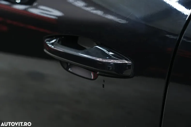 Volvo XC40 din 2021 cu 154.314 km - oferta VOL177923 - foto 11