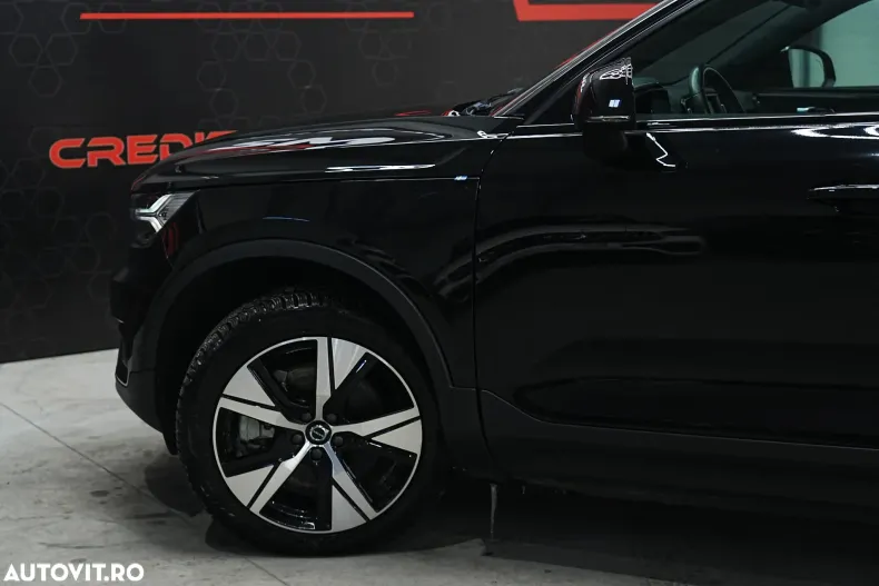 Volvo XC40 din 2021 cu 154.314 km - oferta VOL177923 - foto 13