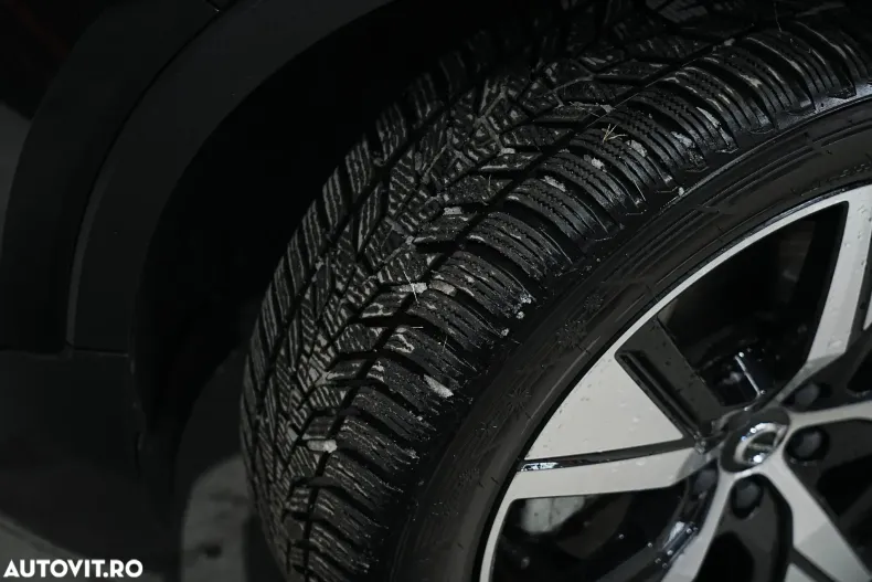 Volvo XC40 din 2021 cu 154.314 km - oferta VOL177923 - foto 24