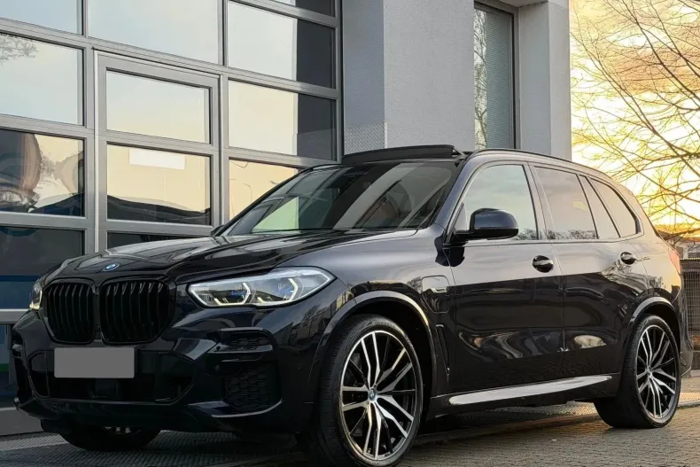 BMW X5 din 2021 cu 116.839 km - oferta BMW177925 - foto 1