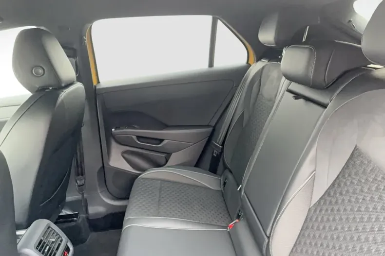 Volkswagen T-Roc din 2025 cu 10.000 km - oferta VOL177935 - foto 9