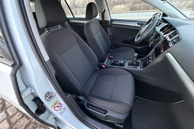 Volkswagen Golf din 2020 cu 40.000 km - oferta VOL177939 - foto 9