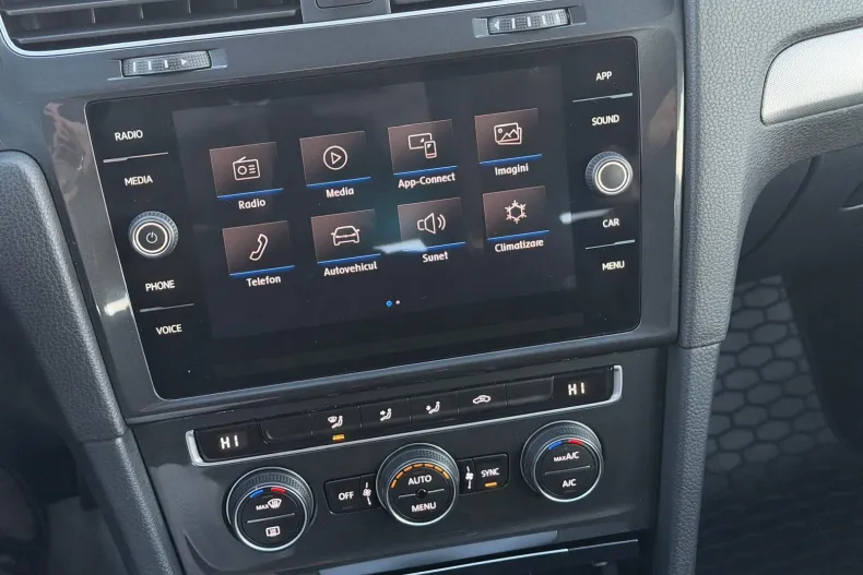 Volkswagen Golf din 2020 cu 40.000 km - oferta VOL177939 - foto 19