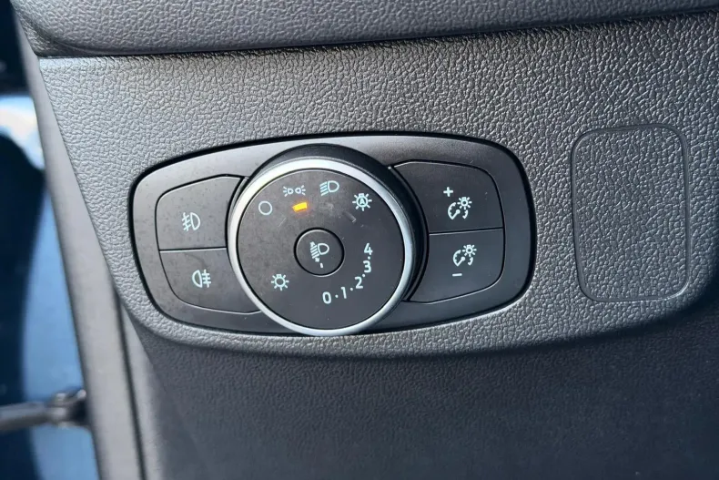 Ford Focus din 2021 cu 110.000 km - oferta FOR177941 - foto 34