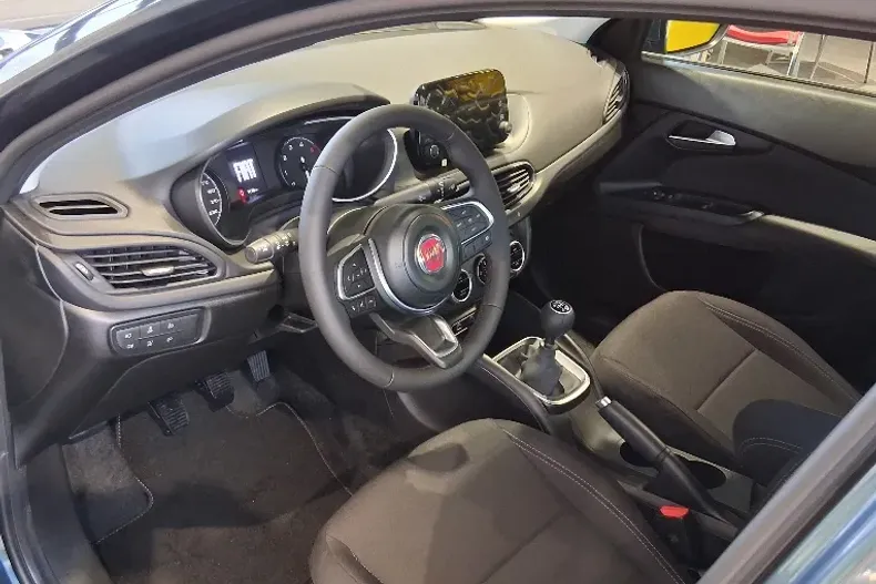 Fiat Tipo din 2025 cu 1 km - oferta FIA177944 - foto 5