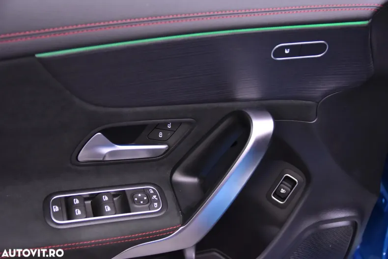 Mercedes-Benz CLA (Clasa CLA) din 2024 cu 21.268 km - oferta MER177946 - foto 15