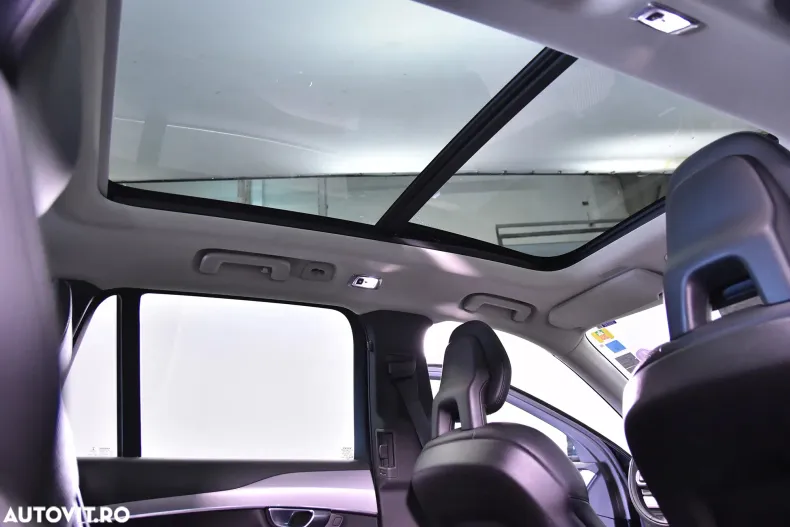 Volvo XC90 din 2021 cu 77.212 km - oferta VOL177947 - foto 22