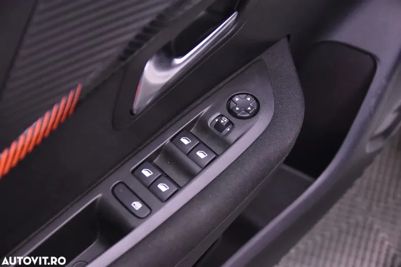 Peugeot 208 din 2022 cu 77.714 km - oferta PEU177949 - foto 14