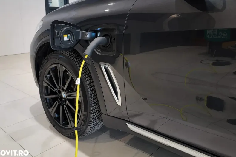 BMW X5 din 2022 cu 67.800 km - oferta BMW177963 - foto 10