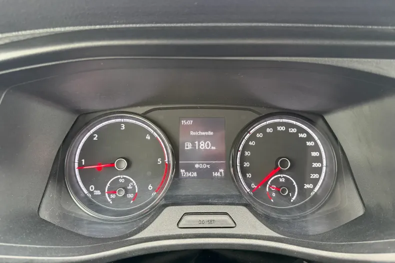 Volkswagen Transporter din 2020 cu 123.500 km - oferta VOL177968 - foto 10