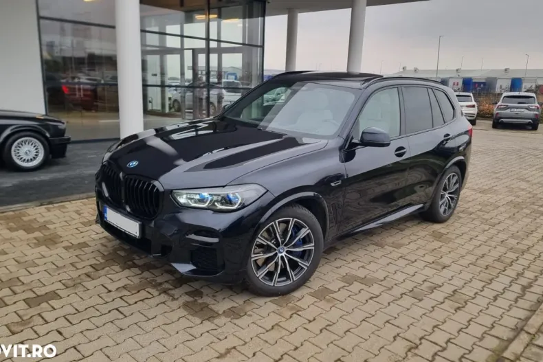 BMW X5 din 2023 cu 33.900 km - oferta BMW177971 - foto 1