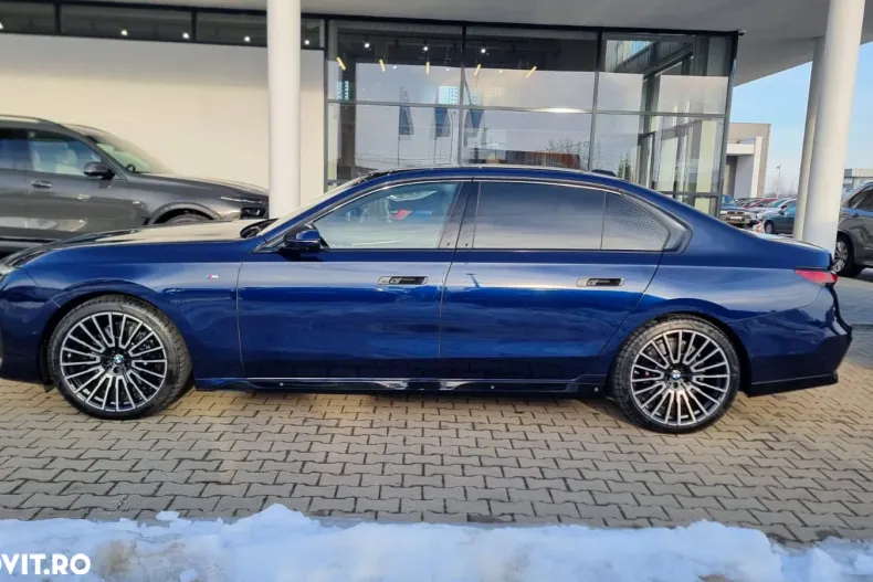 BMW Seria 7 din 2024 cu 20.090 km - oferta BMW177972 - foto 2