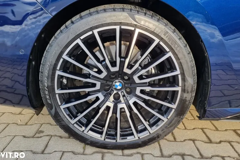 BMW Seria 7 din 2024 cu 20.090 km - oferta BMW177972 - foto 6