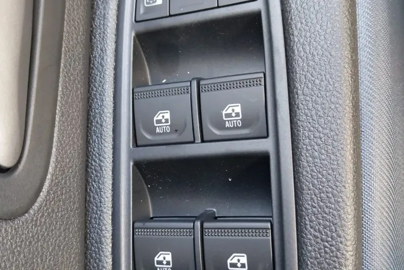 Dacia Duster din 2025 cu 4 km - oferta DAC177974 - foto 7