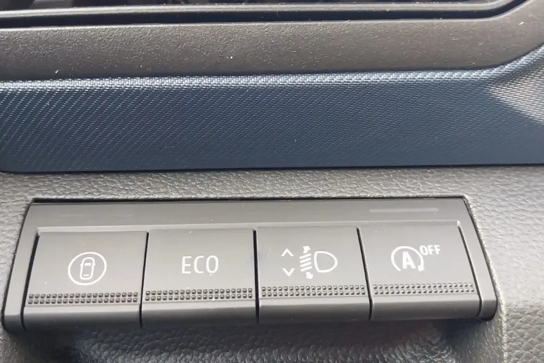 Dacia Duster din 2025 cu 4 km - oferta DAC177974 - foto 8