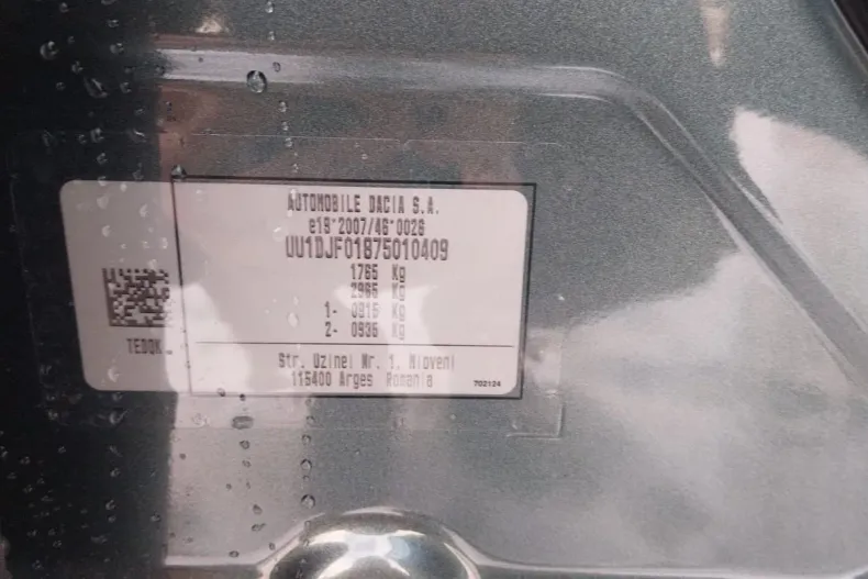 Dacia Duster din 2025 cu 4 km - oferta DAC177974 - foto 17