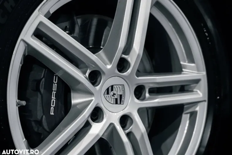 Porsche Panamera din 2025 cu 19.000 km - oferta POR177984 - foto 13