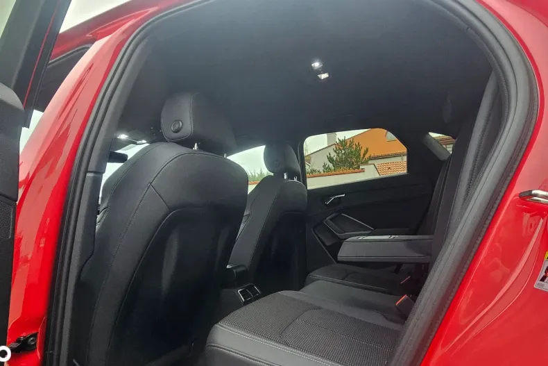 Audi Q3 din 2021 cu 65.300 km - oferta AUD177988 - foto 10