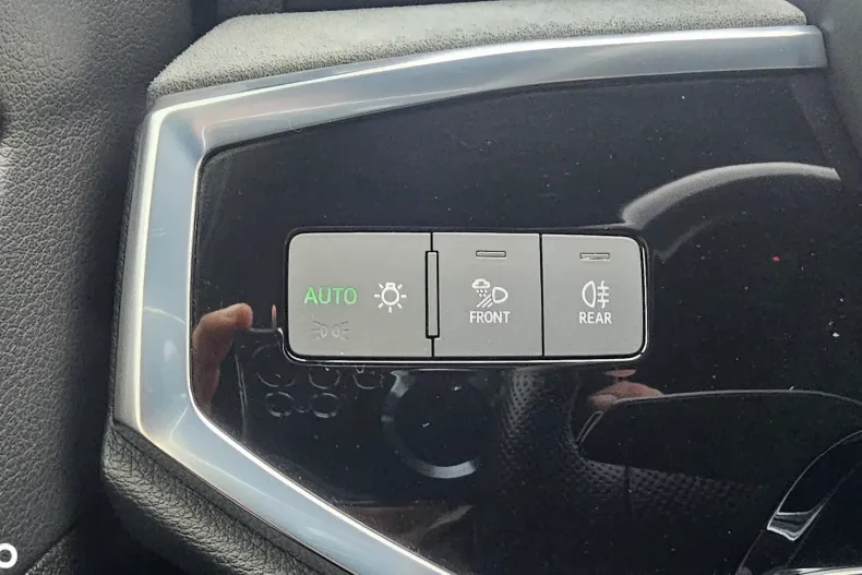 Audi Q3 din 2021 cu 65.300 km - oferta AUD177988 - foto 24