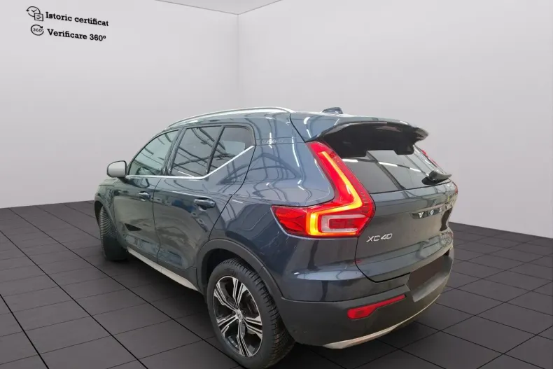 Volvo XC40 din 2021 cu 39.594 km - oferta VOL178016 - foto 4