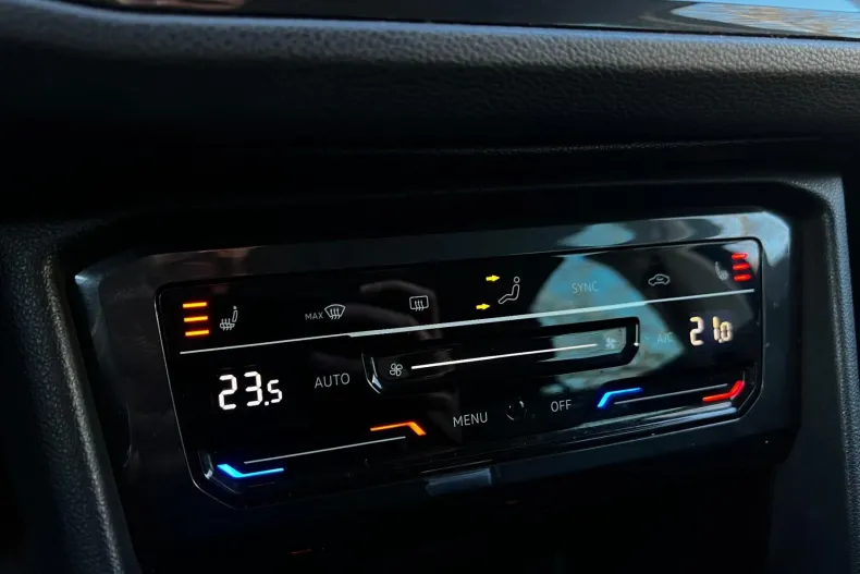 Volkswagen Tiguan din 2020 cu 151.834 km - oferta VOL178017 - foto 14