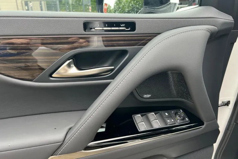 Lexus Seria LX din 2025 cu 15 km - oferta LEX178019 - foto 15