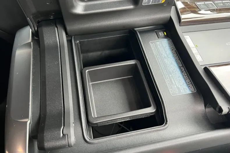 Lexus Seria LX din 2025 cu 15 km - oferta LEX178019 - foto 30