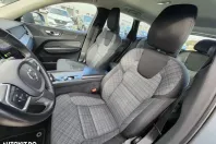Volvo XC60 din 2022 cu 160.449 km - oferta VOL178020 - foto 7