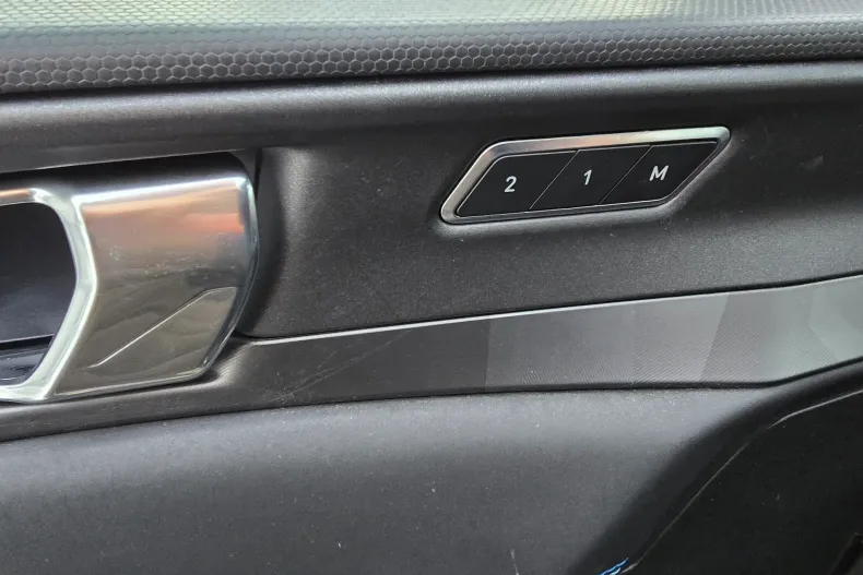 Lynk&Co 01 din 2023 cu 44.000 km - oferta LYN178021 - foto 14