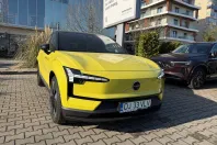 Volvo EX30 din 2025 cu 1.989 km - oferta VOL178028 - foto 2