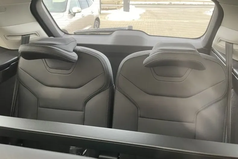 Volvo EX90 din 2024 cu 200 km - oferta VOL178029 - foto 17