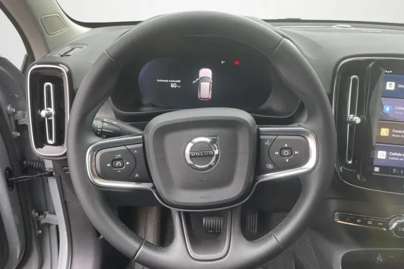 Volvo XC40 din 2025 cu 11.000 km - oferta VOL178030 - foto 10