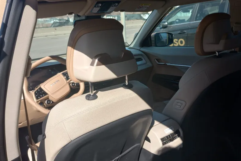 Ssangyong Actyon din 2025 cu 12.200 km - oferta SSA178031 - foto 3